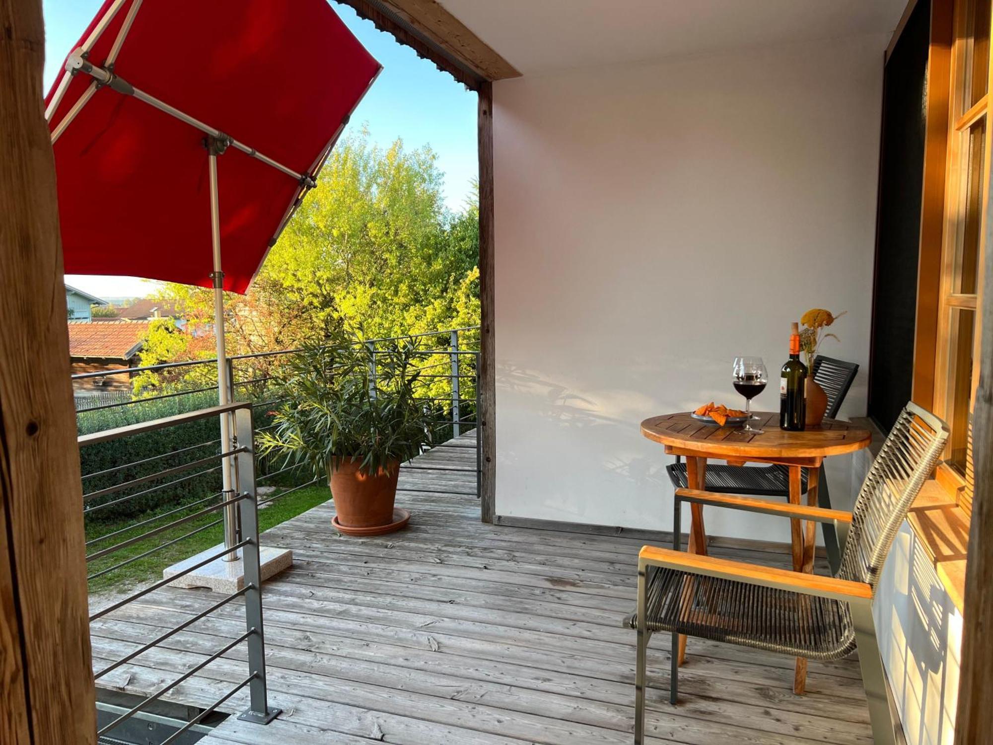 Designerwohnungen "Beim Schmied" In Chiemseenaehe Traunreut Exterior foto
